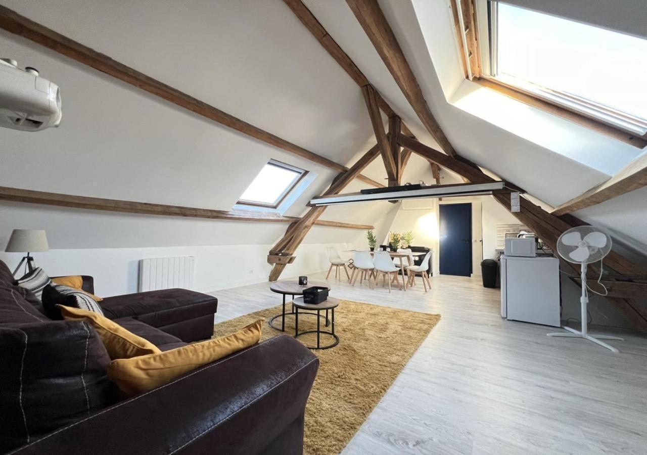 L Armurerie - Appartement Centre Ville De Sens Dış mekan fotoğraf